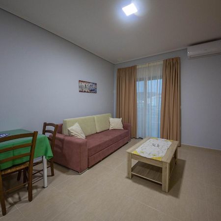 Mamma'S Apartments Sarandë エクステリア 写真
