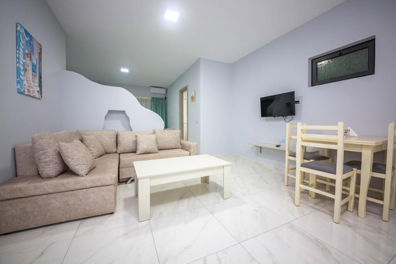 Mamma'S Apartments Sarandë エクステリア 写真