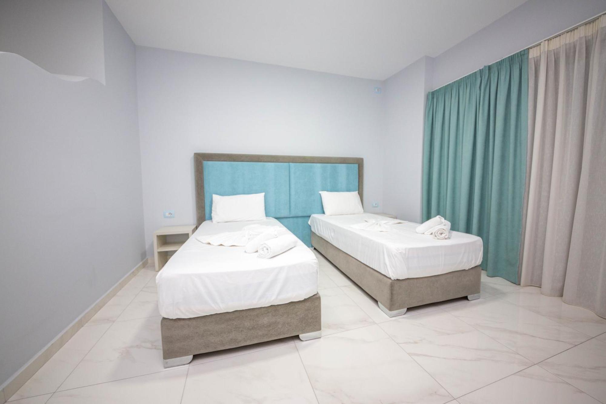Mamma'S Apartments Sarandë エクステリア 写真